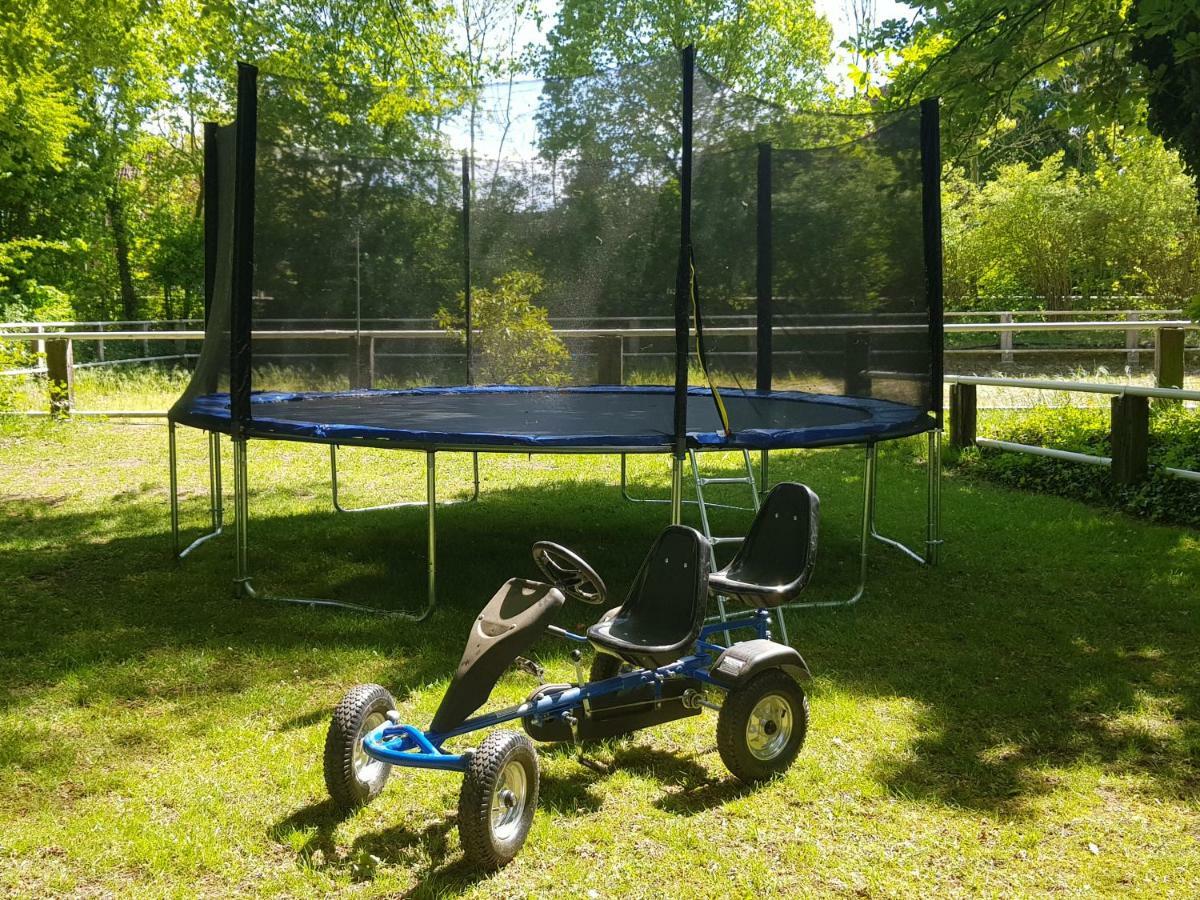 Grosse, Helle Ferienwohnung Mit 2 Balkonen Auf Dem Bauernhof In Der Lueneburger Heide Oetzen Экстерьер фото