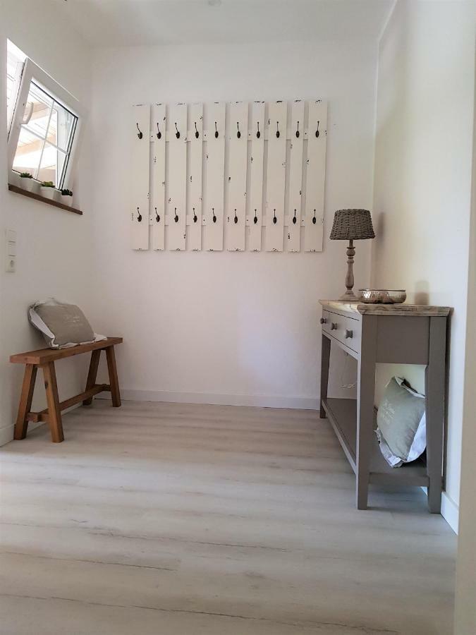 Grosse, Helle Ferienwohnung Mit 2 Balkonen Auf Dem Bauernhof In Der Lueneburger Heide Oetzen Экстерьер фото